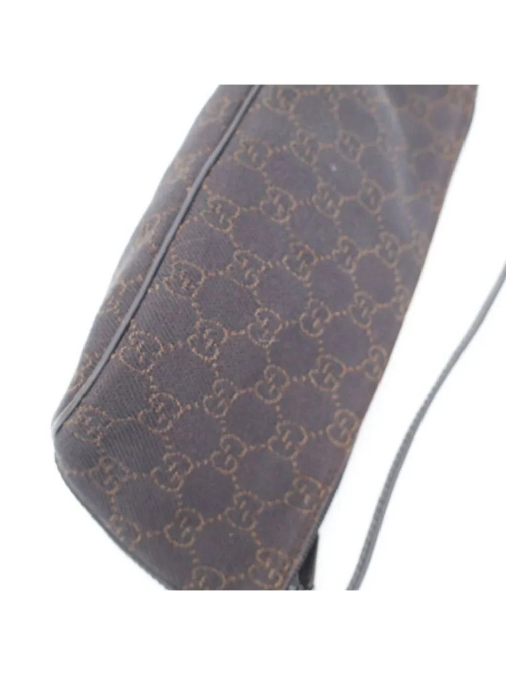 Gucci GG Canvas Pouch